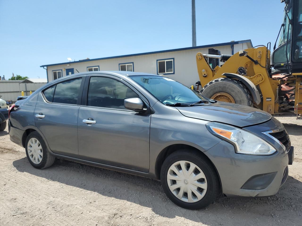 2018 Nissan Versa S - Фото 4