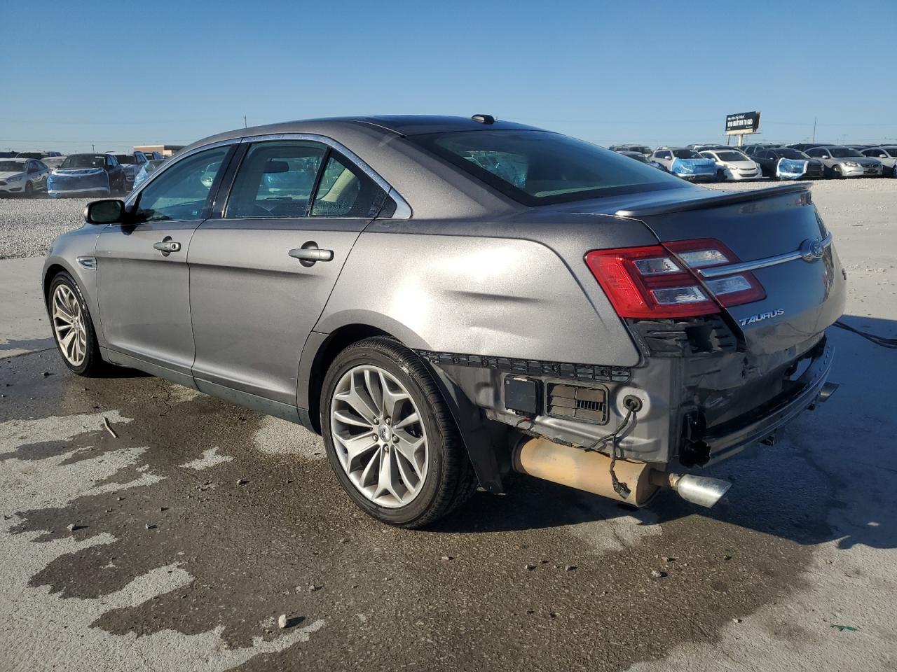 2013 Ford Taurus Limited - Фото 2