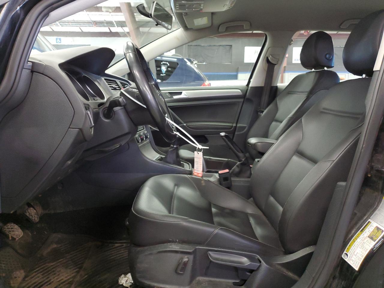 2015 Volkswagen Golf Sportwagen S - Image 7