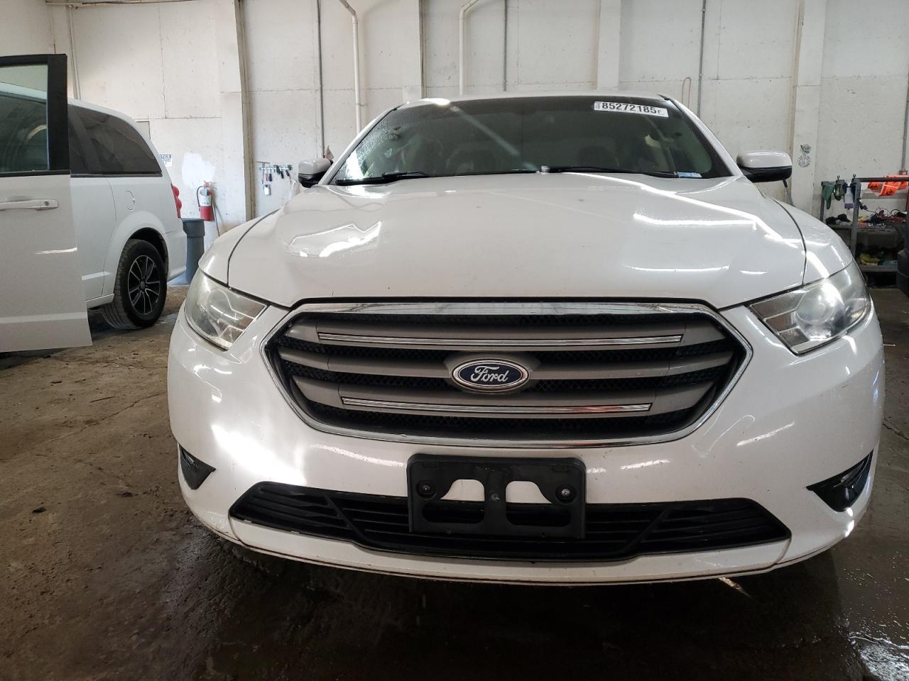 2015 Ford Taurus Sel - Image 5
