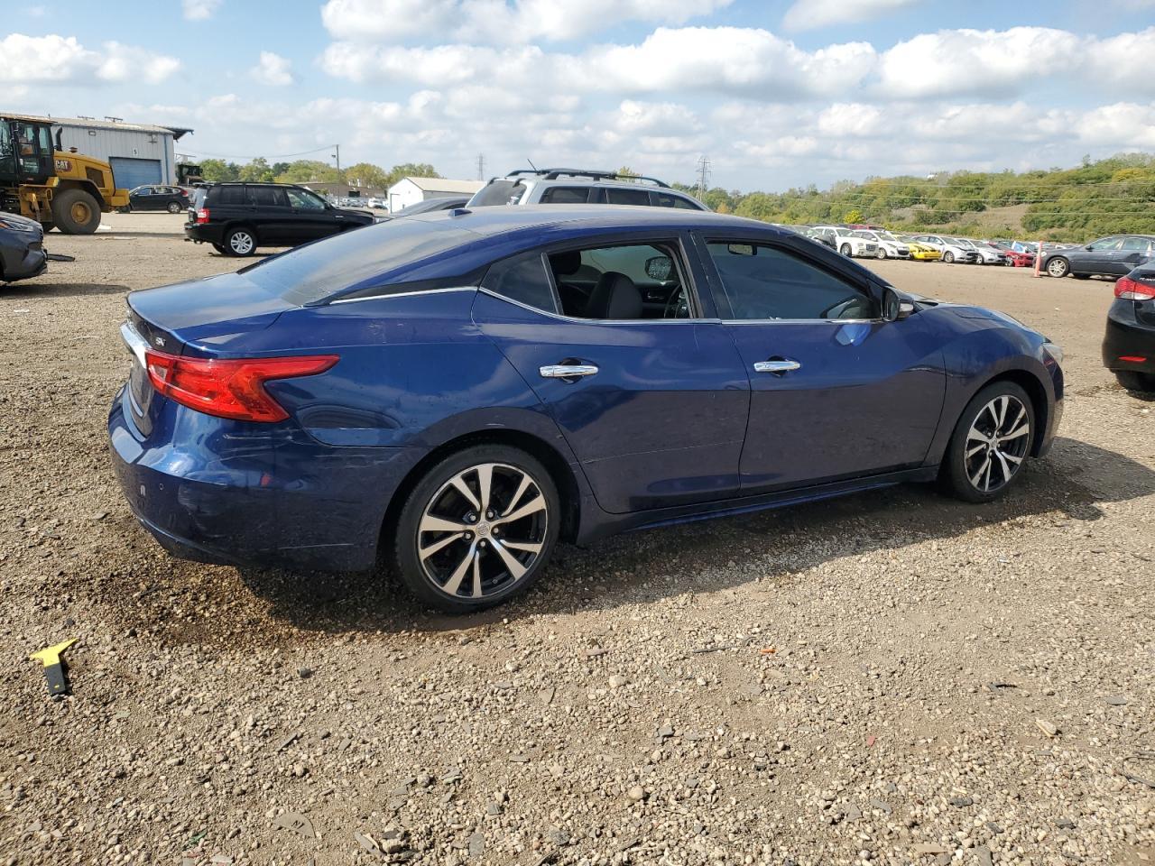 2018 Nissan Maxima 3.5S - Image 3