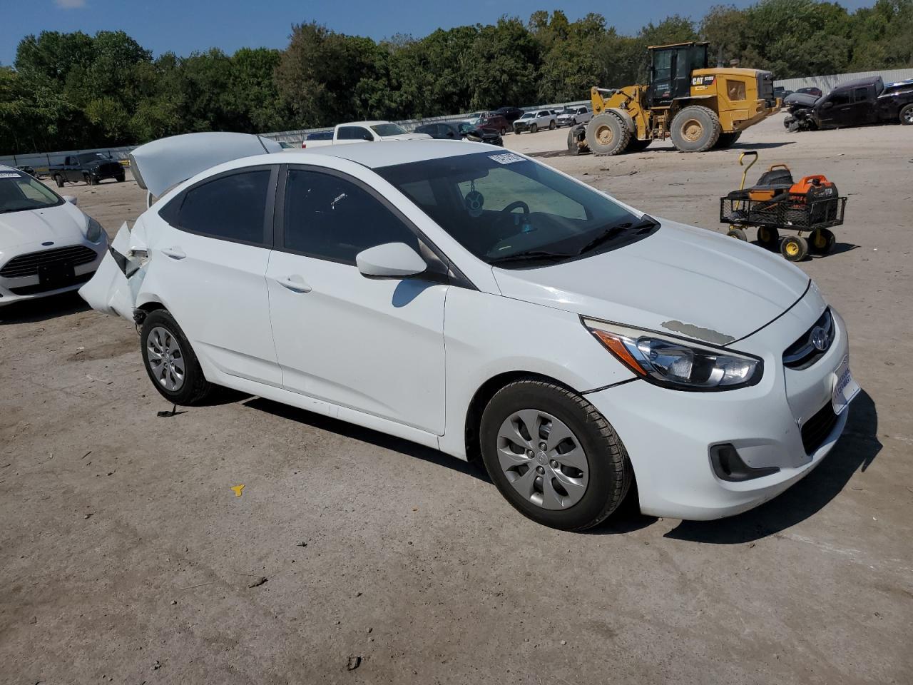 2017 Hyundai Accent Se - Фото 4