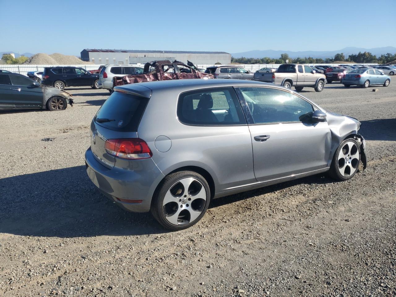 2013 Volkswagen Golf - Фото 3