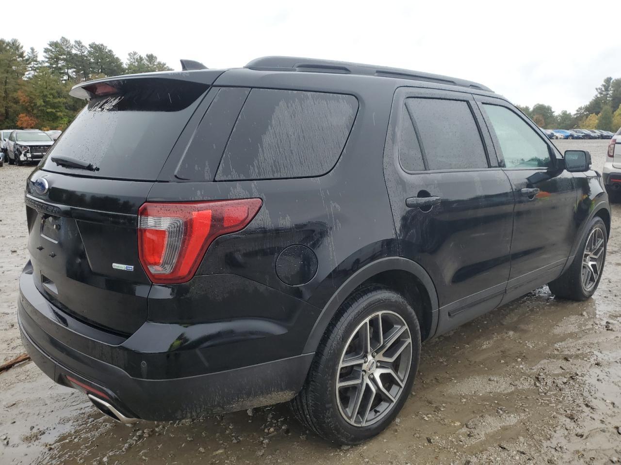 2017 Ford Explorer Sport - Фото 3