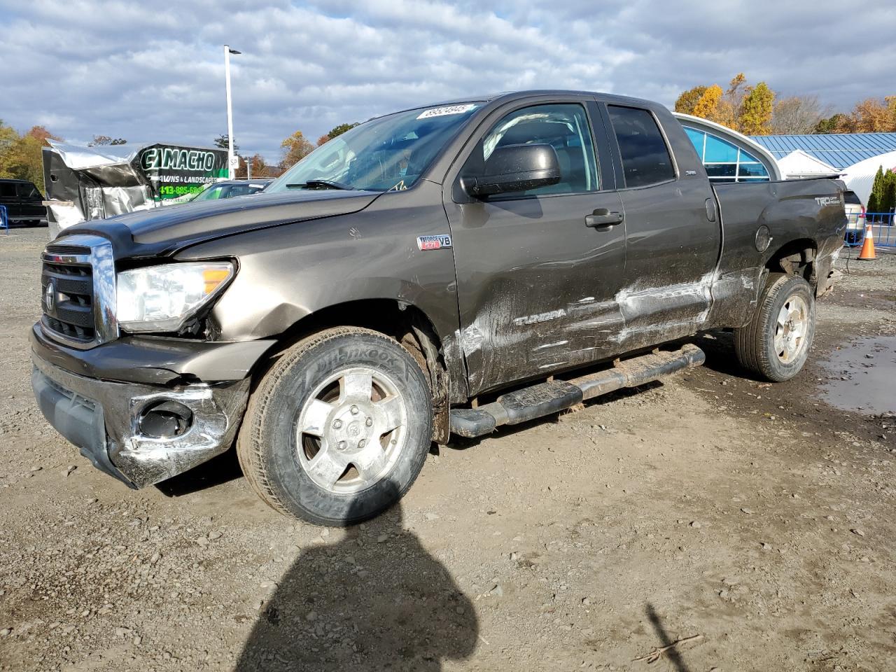 2013 Toyota Tundra Double Cab Sr5