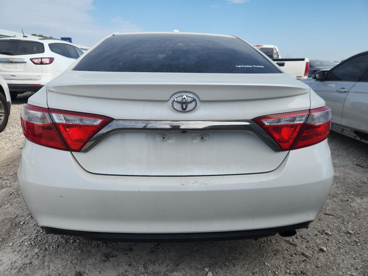 2015 Toyota Camry Le - Фото 6