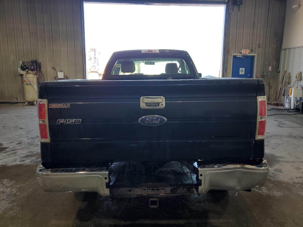 2010 Ford F150 - Фото 6