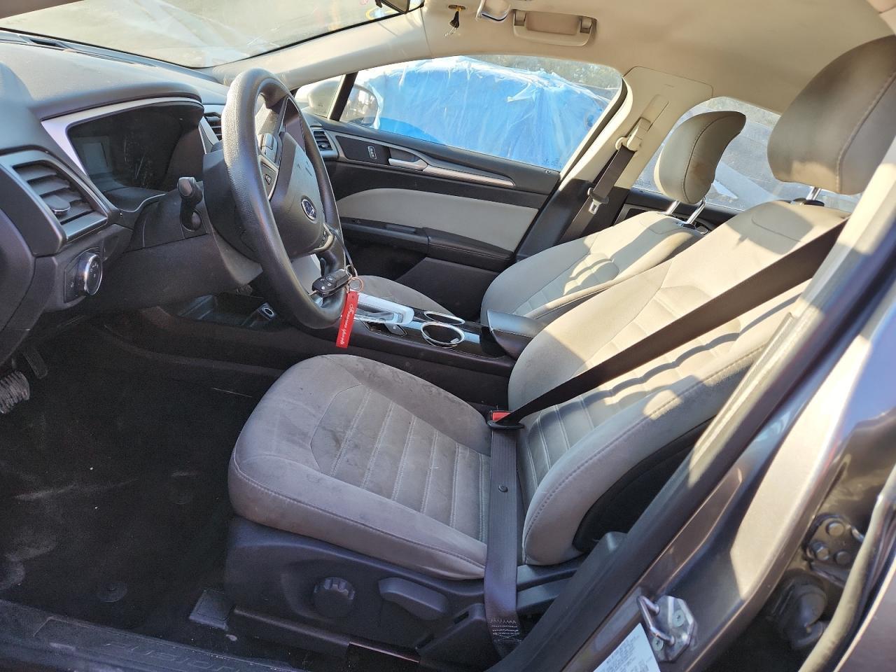 2013 Ford Fusion S - Фото 7