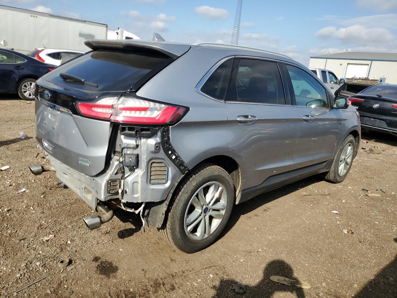 2020 Ford Edge Sel - Фото 3