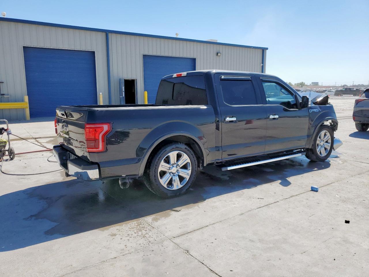 2015 Ford F150 Supercrew - Фото 3