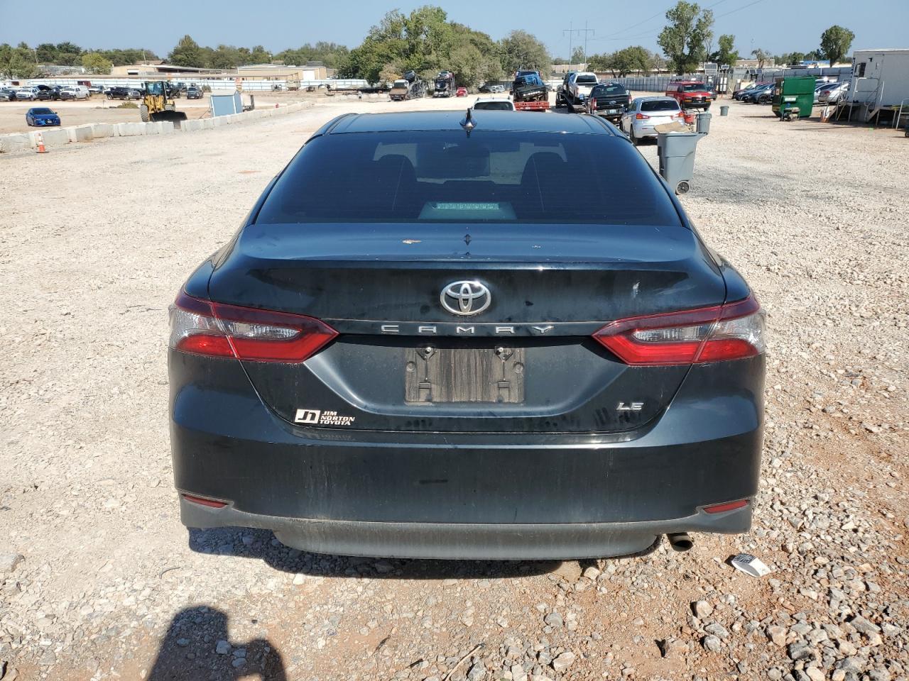 2024 Toyota Camry Le - Фото 6