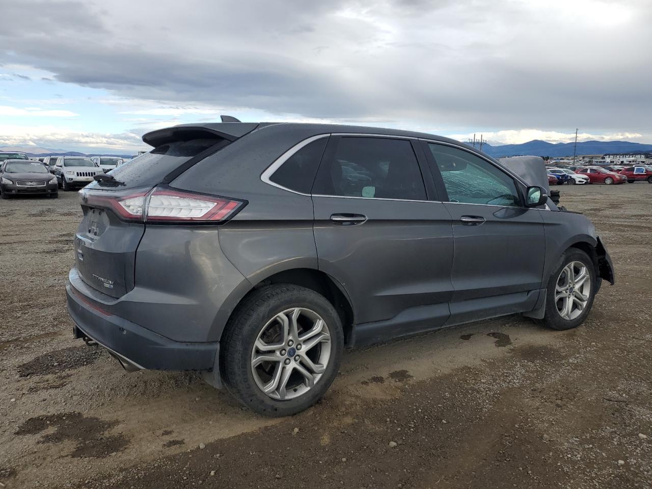 2015 Ford Edge Titanium - Image 3