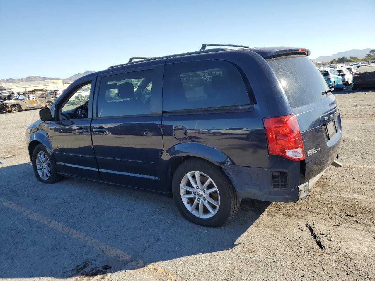 2014 Dodge Grand Caravan Sxt - Фото 2