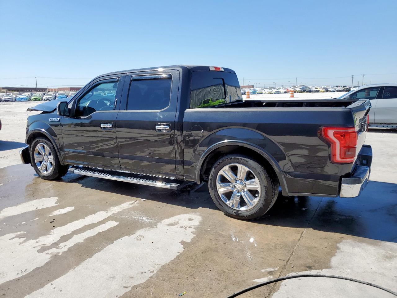 2015 Ford F150 Supercrew - Фото 2