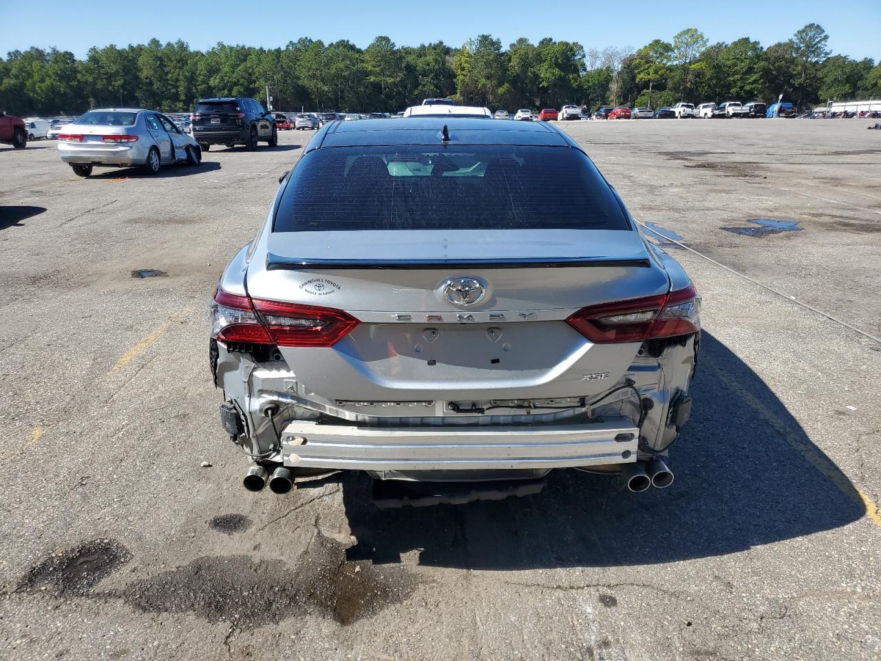 2022 Toyota Camry Xse - Фото 6