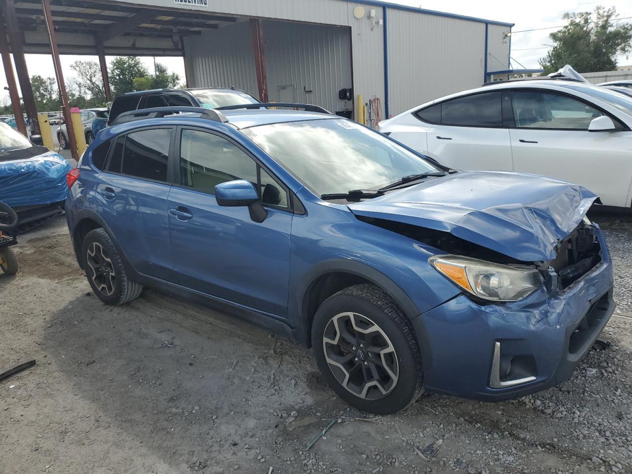 2016 Subaru Crosstrek Premium - Фото 4