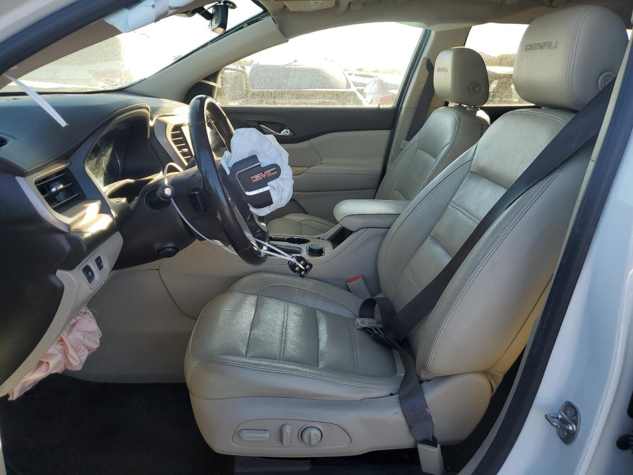 2019 GMC Acadia Denali - Фото 7