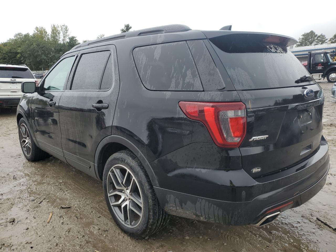 2017 Ford Explorer Sport - Фото 2
