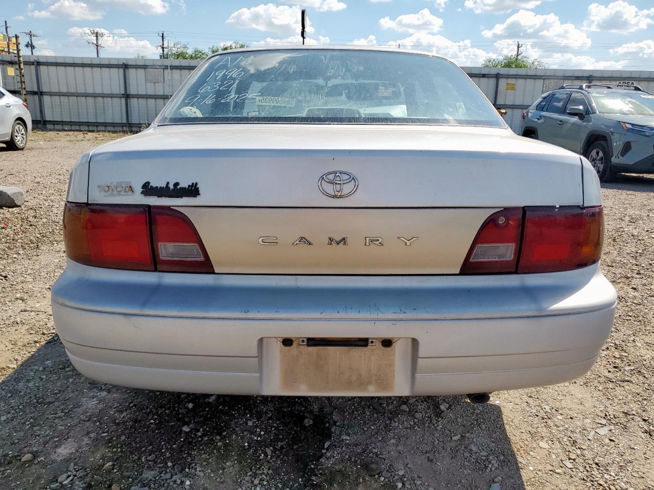 1996 Toyota Camry Dx - Фото 6
