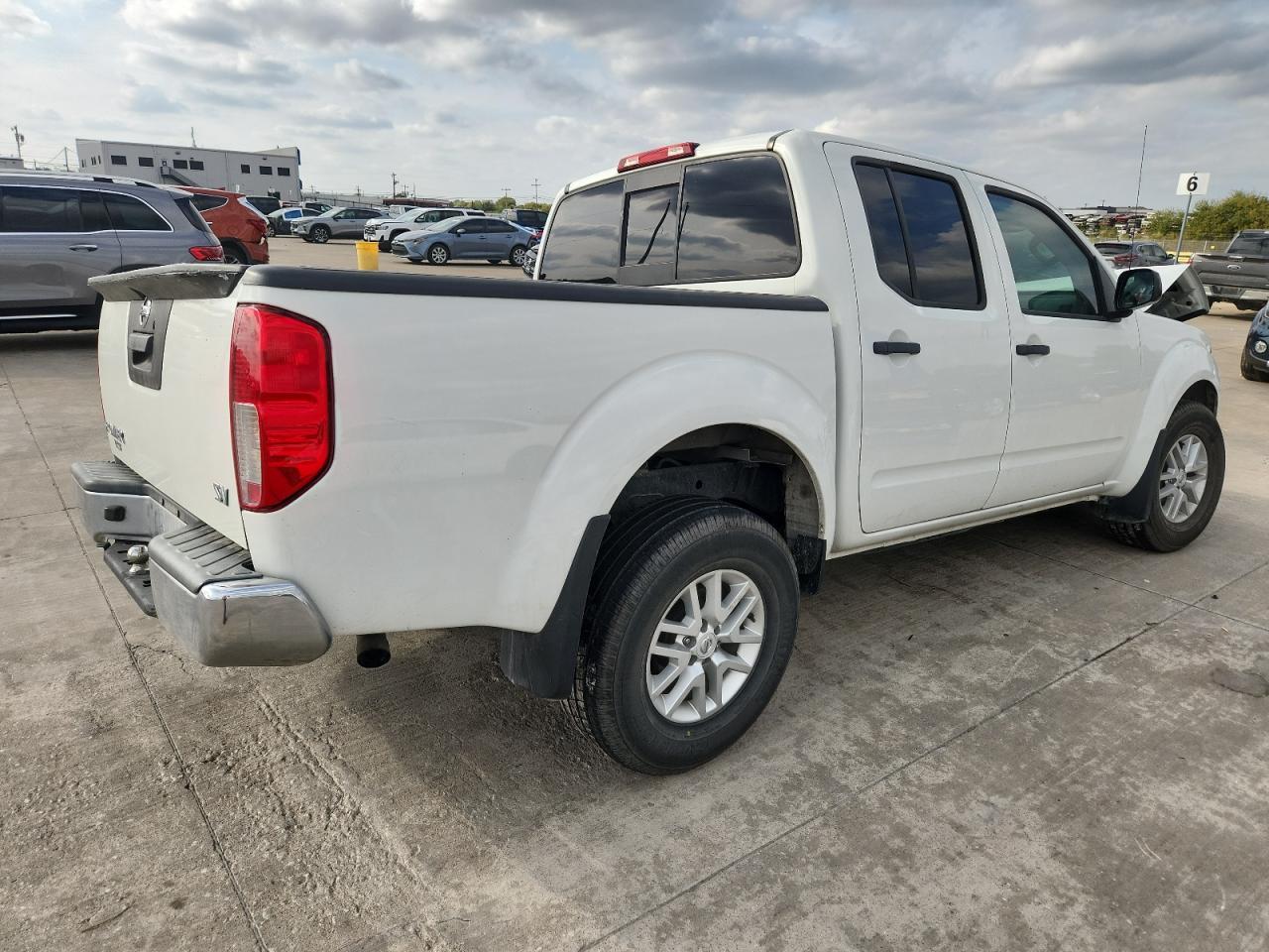 2021 Nissan Frontier S - Image 3