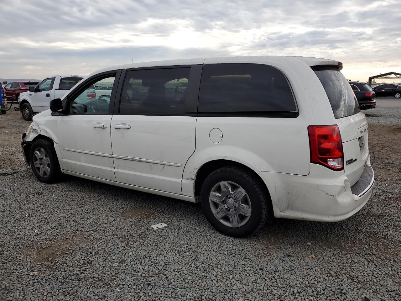 2012 Dodge Grand Caravan Se - Image 2