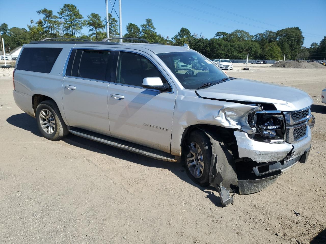 2016 Chevrolet Suburban C1500 Lt - Фото 4