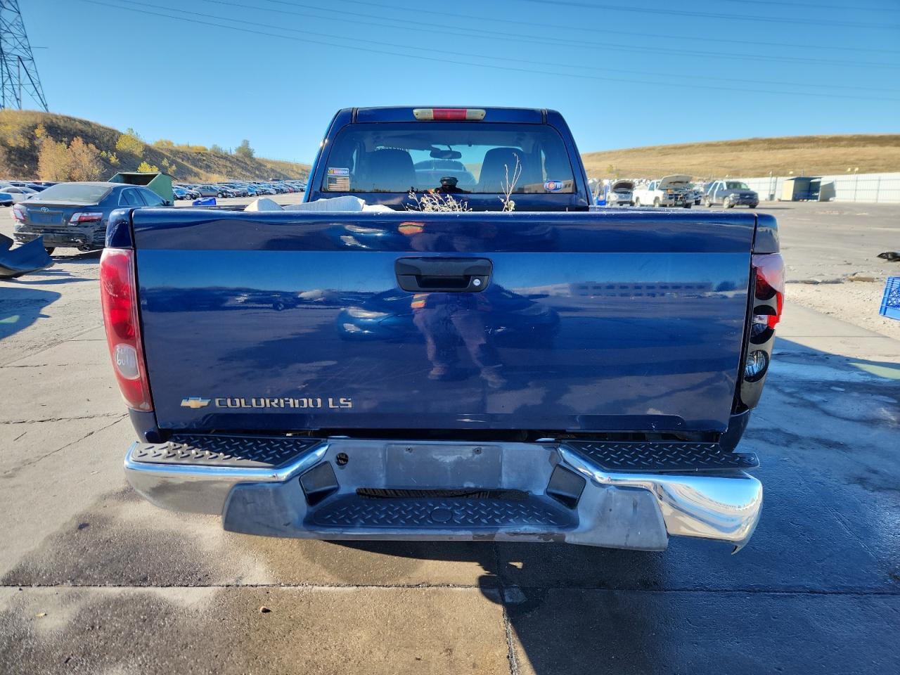 2004 Chevrolet Colorado - Image 6