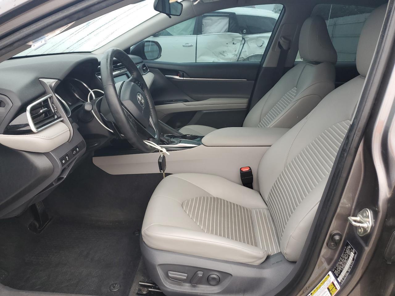 2018 Toyota Camry L - Фото 7