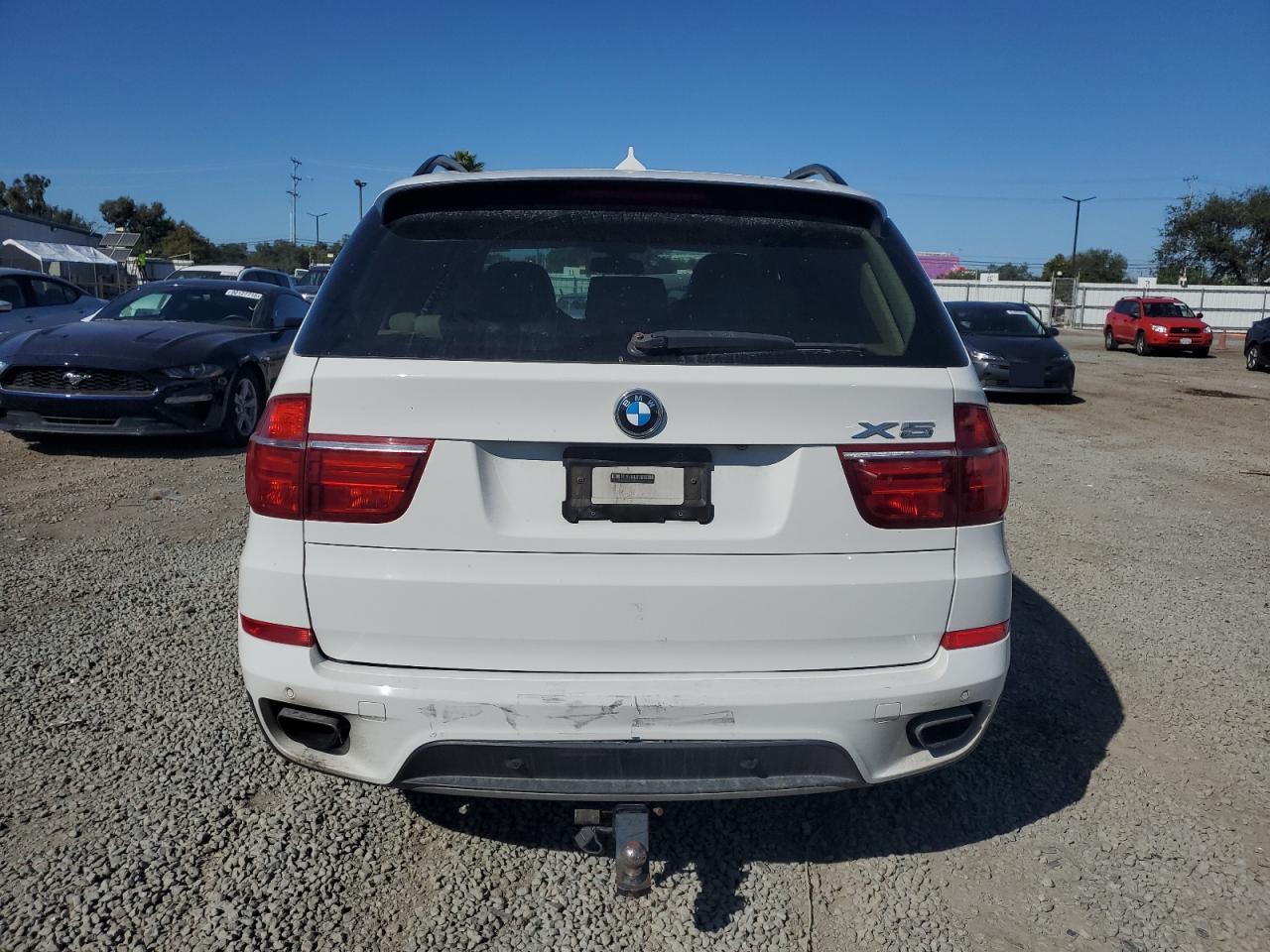 2011 BMW X5 xDrive50I - Фото 6