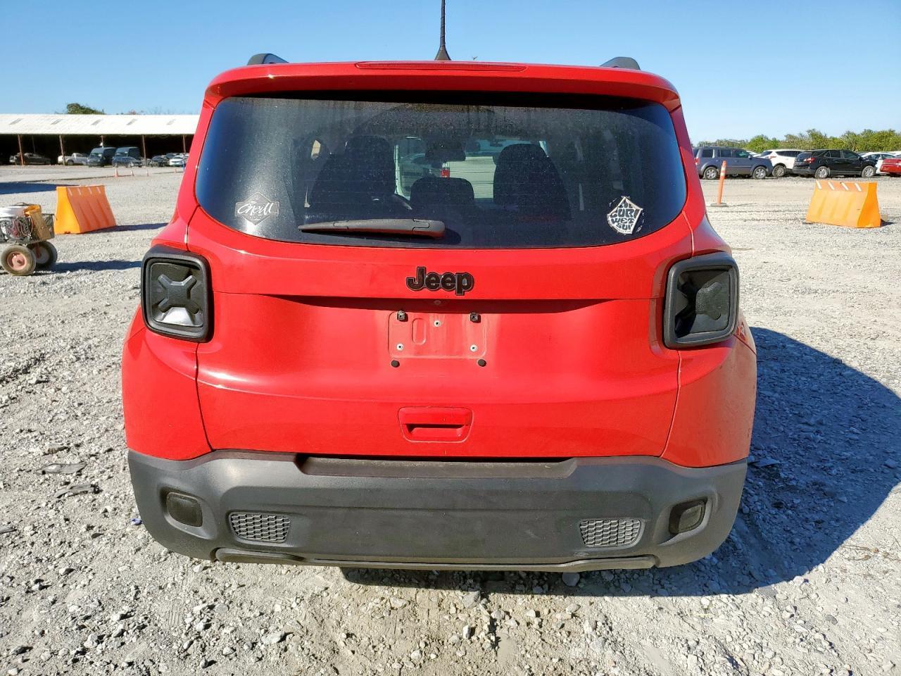 2018 Jeep Renegade Latitude - Фото 6