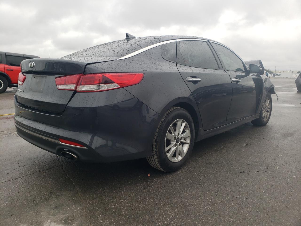 2017 Kia Optima Lx - Image 3
