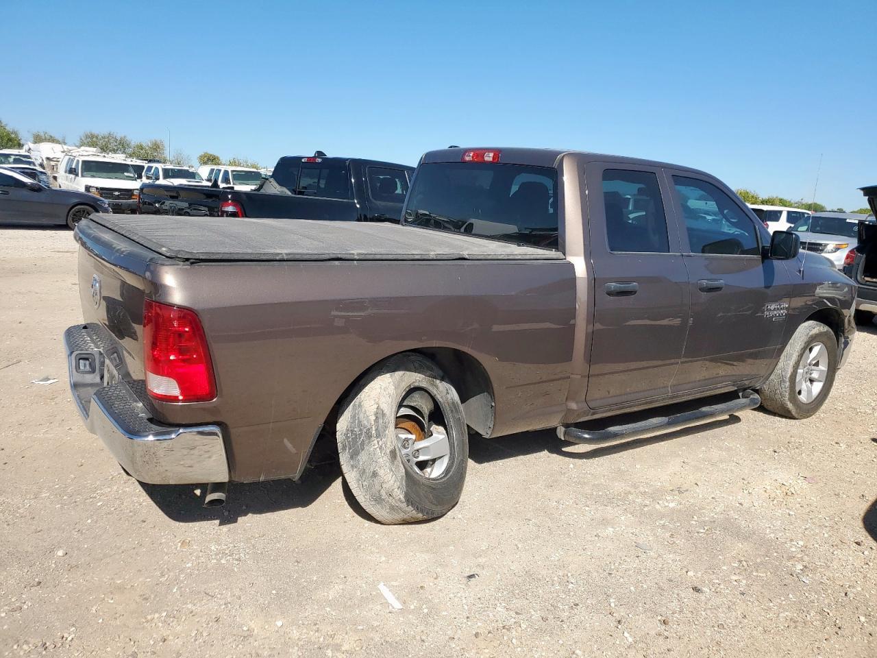 2021 Ram 1500 Classic Tradesman - Image 3
