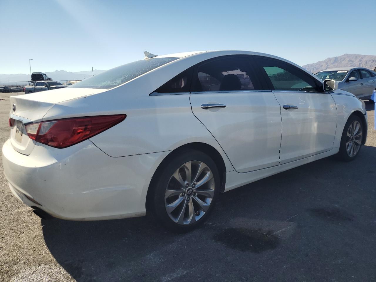 2011 Hyundai Sonata Se - Фото 3