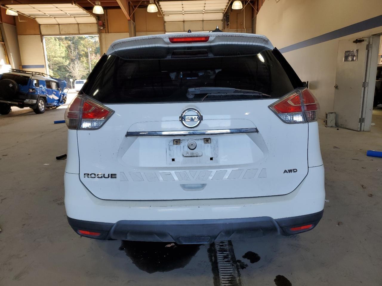 2016 Nissan Rogue S - Image 6