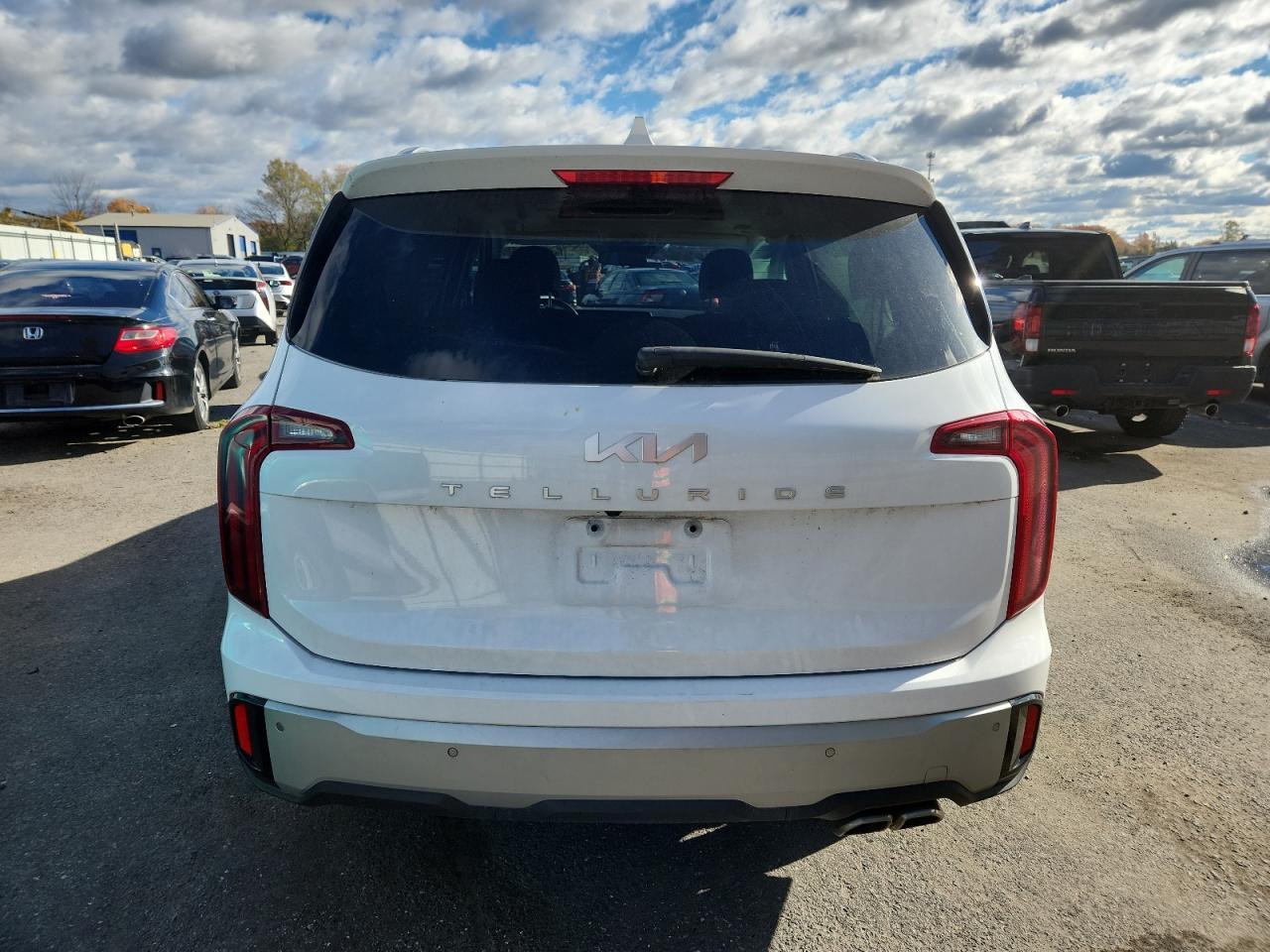 2023 Kia Telluride S - Фото 6