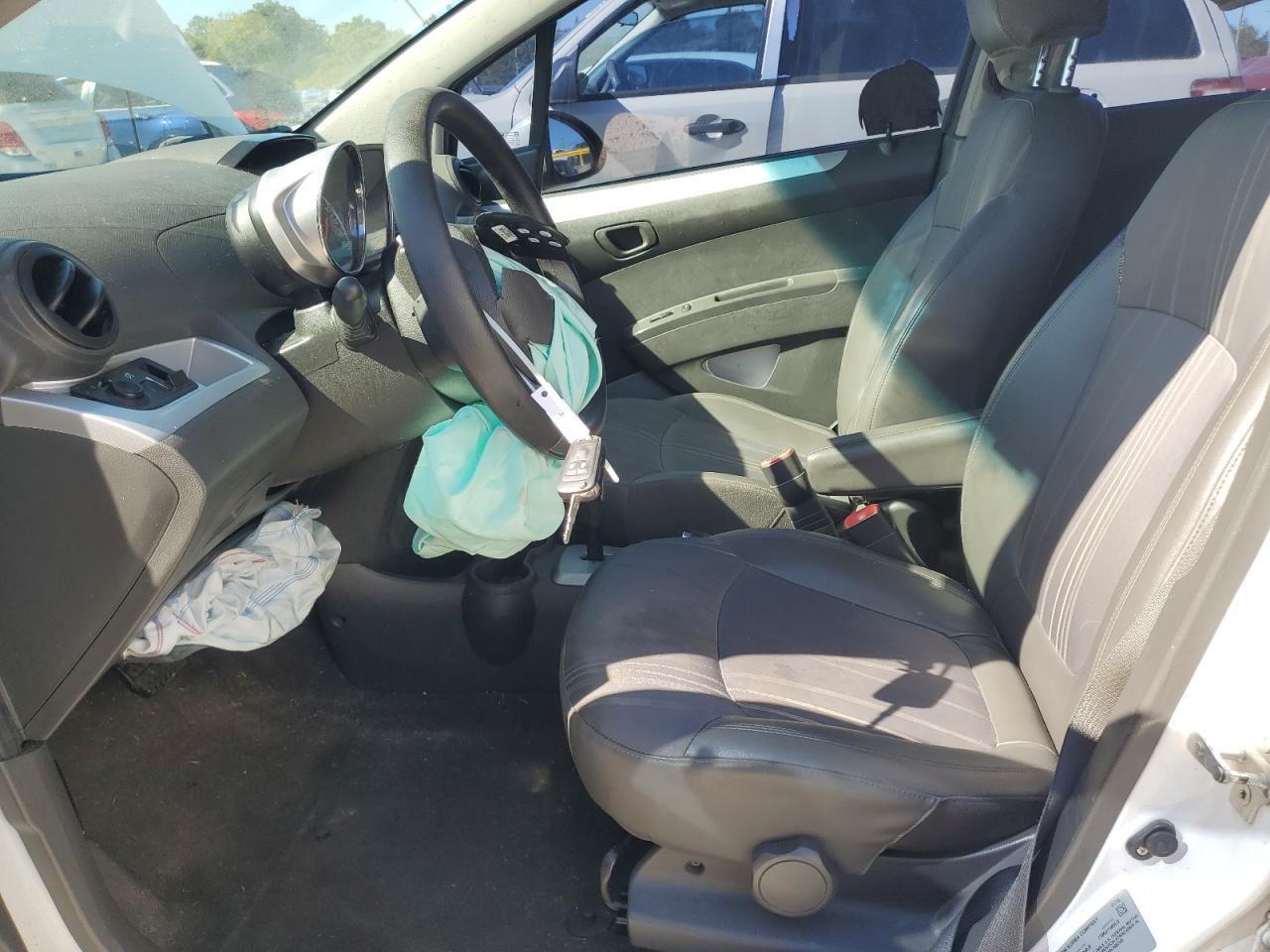 2015 Chevrolet Spark 1Lt - Фото 7