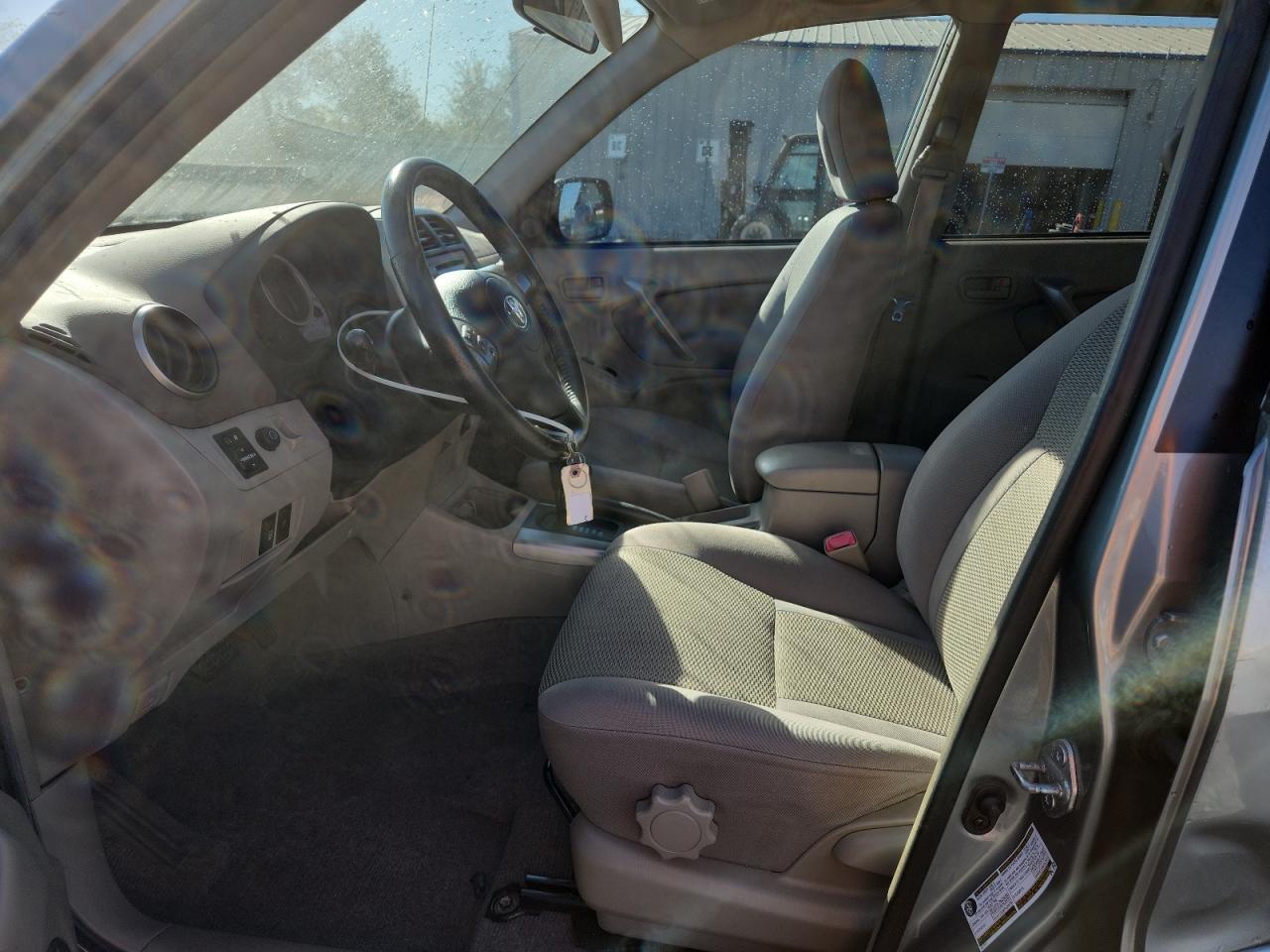 2004 Toyota Rav4 - Image 7