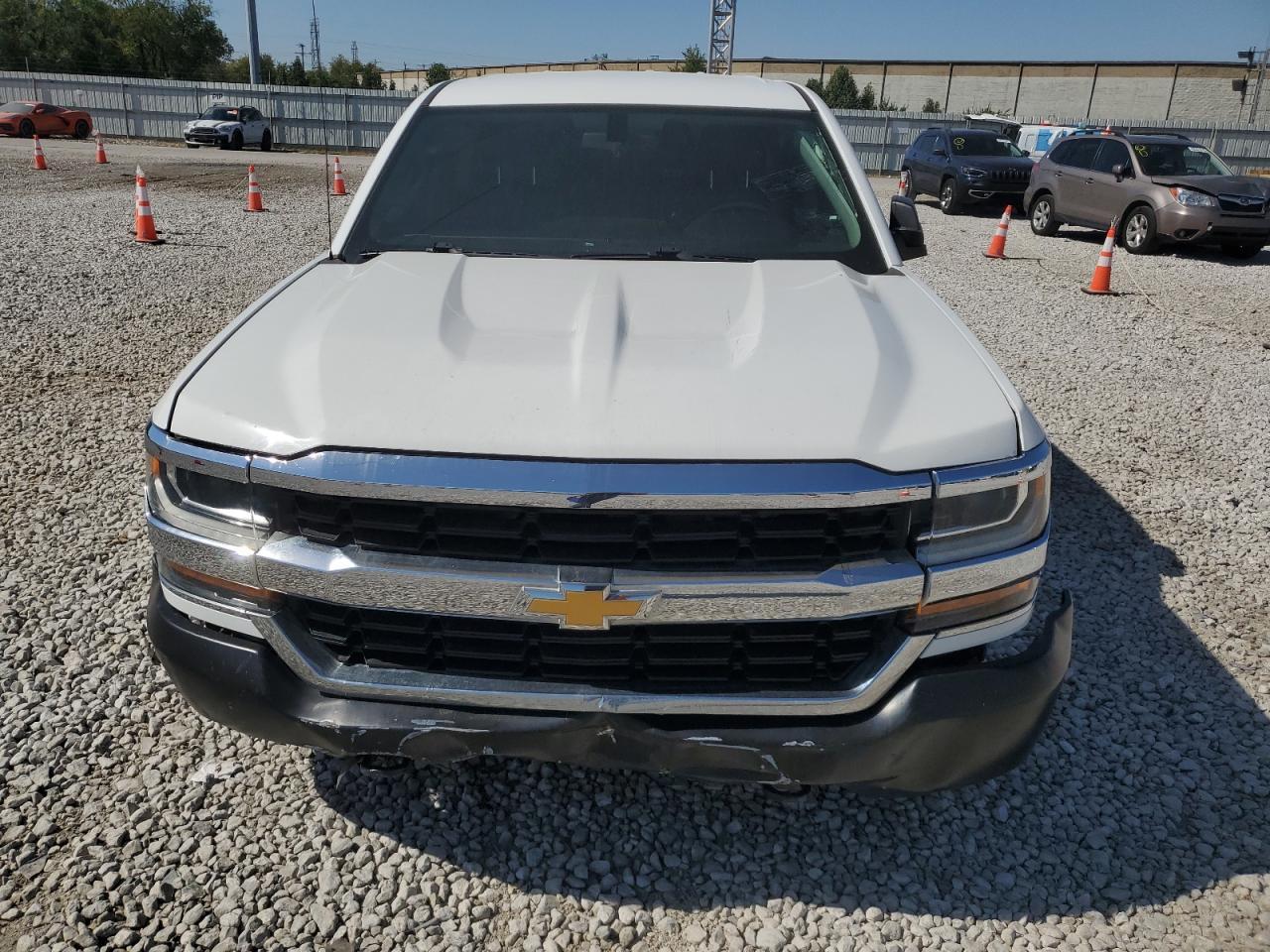 2018 Chevrolet Silverado K1500 - Image 5