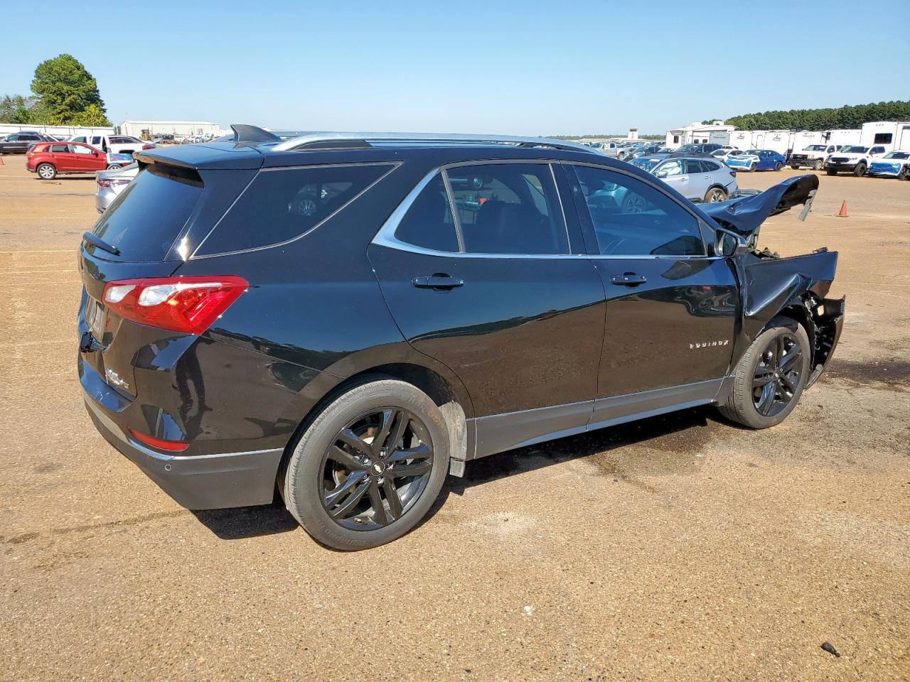 2020 Chevrolet Equinox Lt - Фото 3