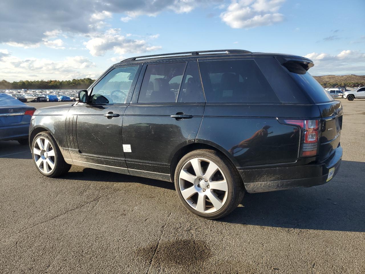 2015 Land Rover Range Rover Supercharged - Фото 2