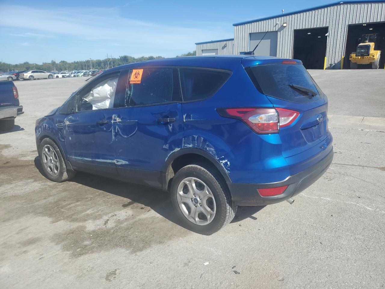 2017 Ford Escape S - Фото 2