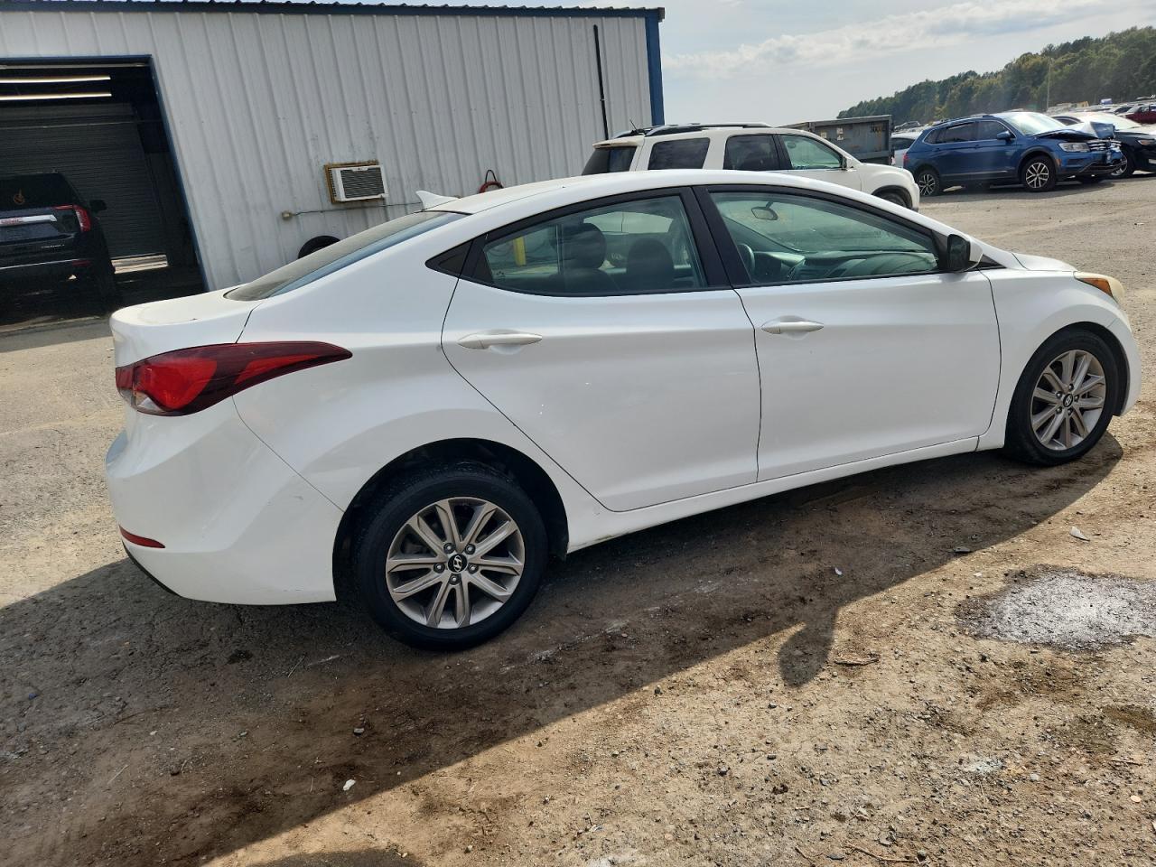 2014 Hyundai Elantra Se - Image 3