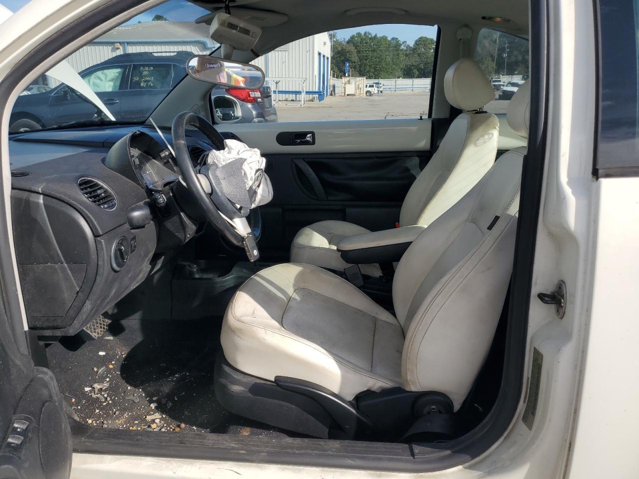 2008 Volkswagen New Beetle Triple White - Фото 7