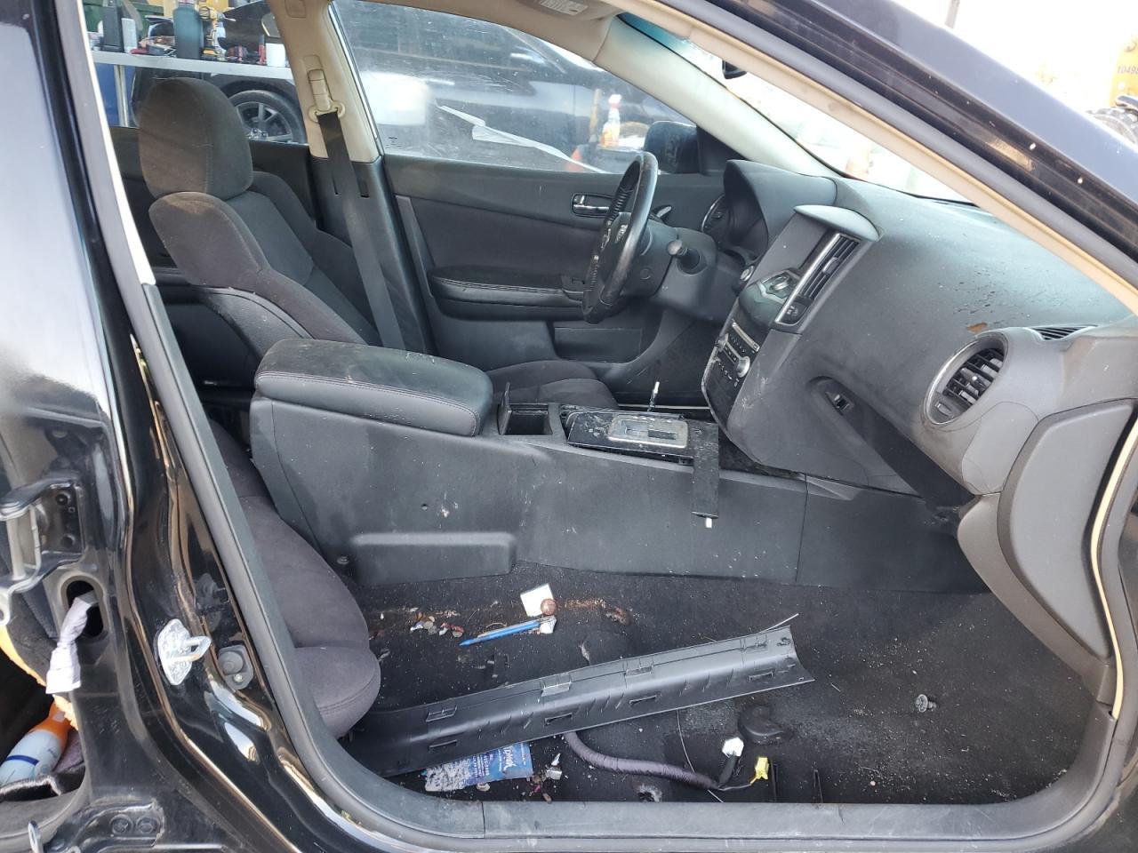 2011 Nissan Maxima S - Image 7