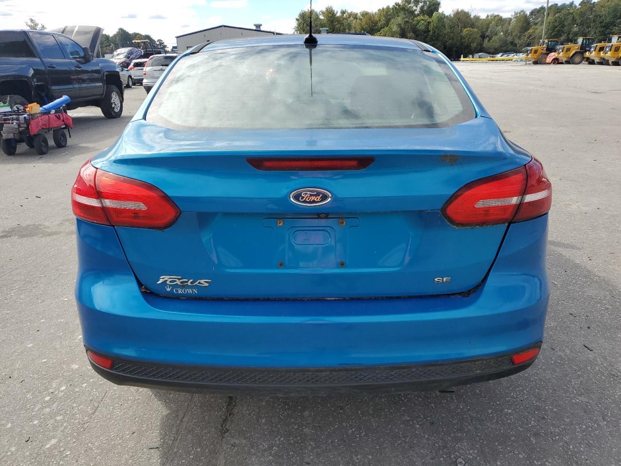 2017 Ford Focus Se - Фото 6