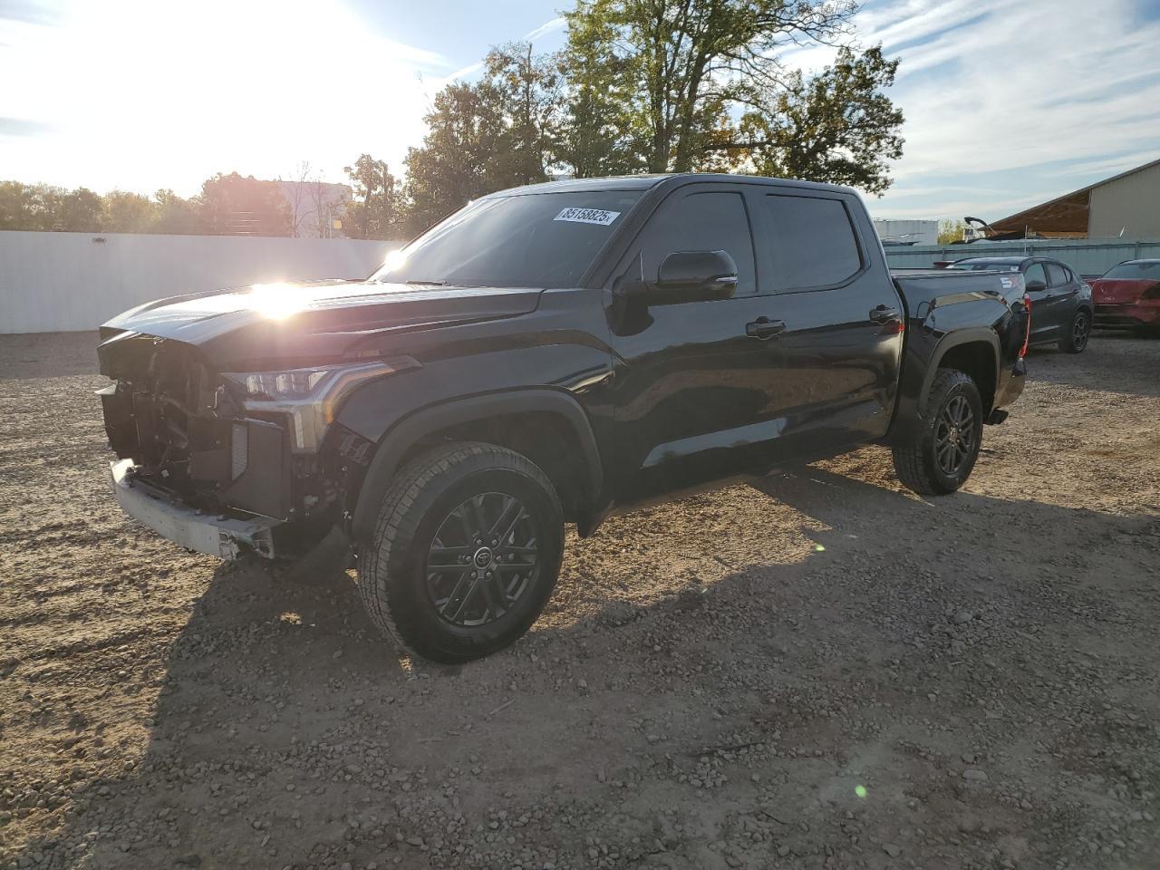 2023 Toyota Tundra Crewmax Sr