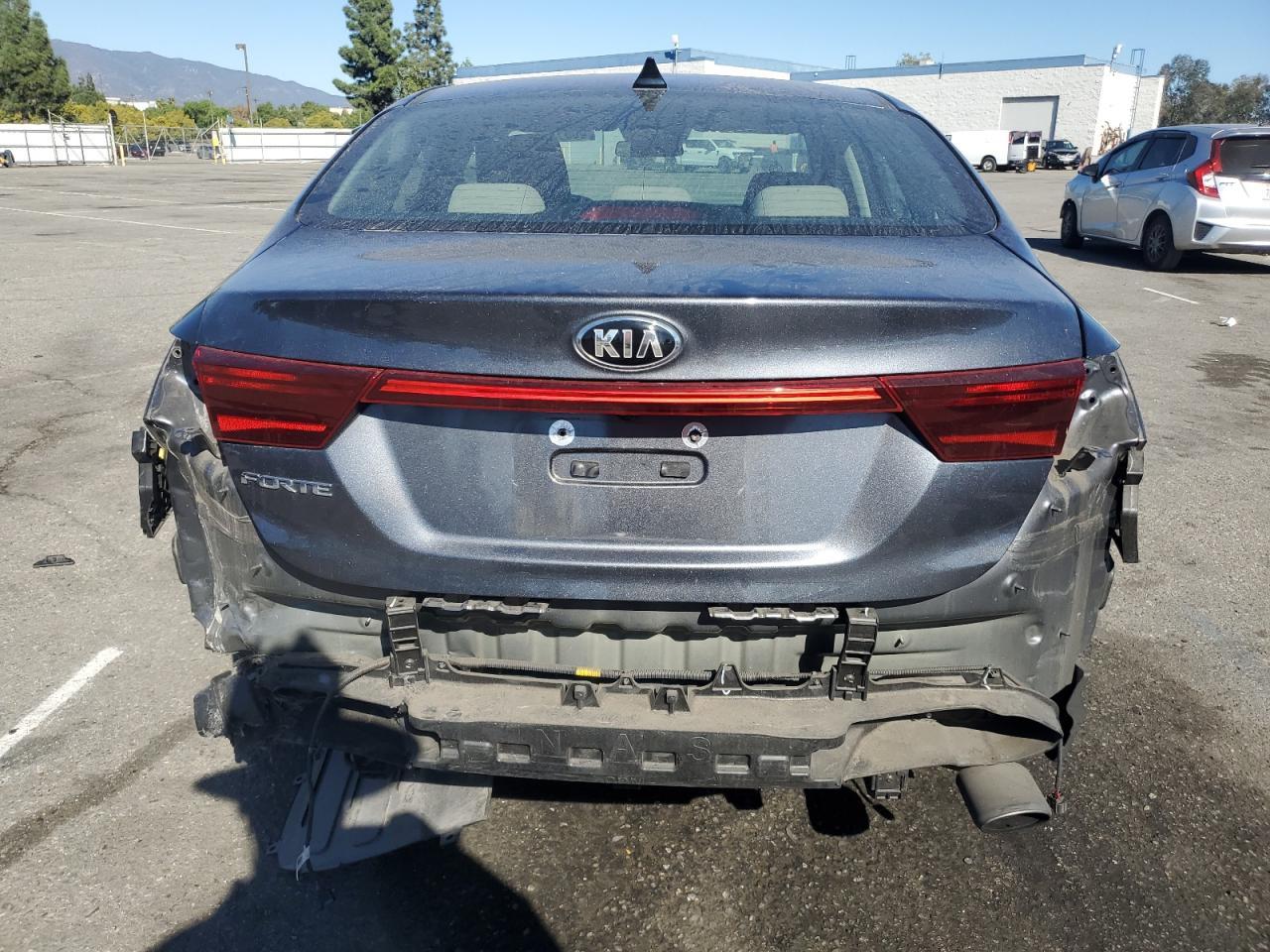 2021 Kia Forte Fe - Фото 6