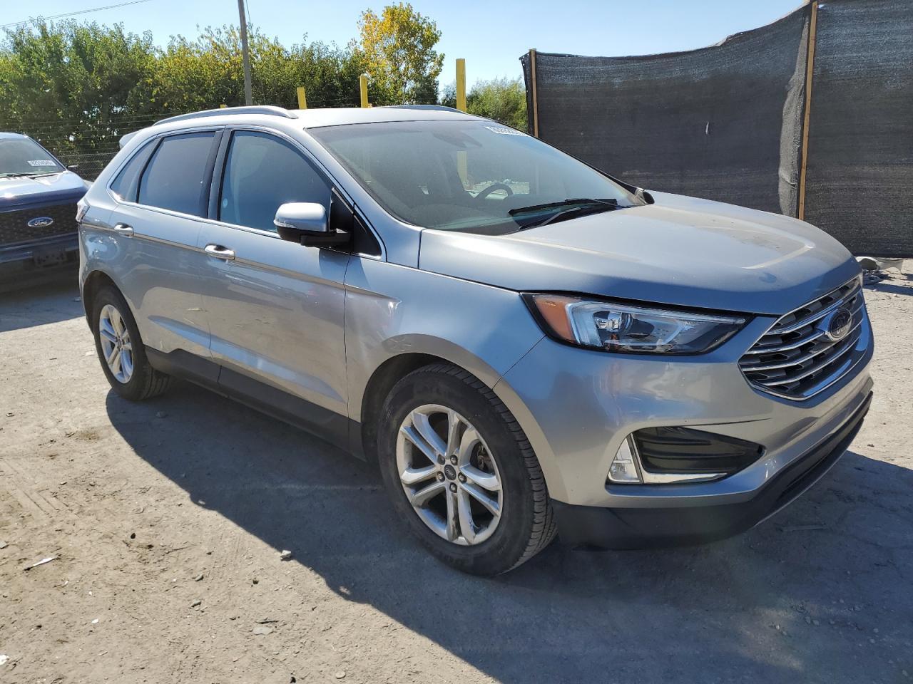 2020 Ford Edge Sel - Фото 4