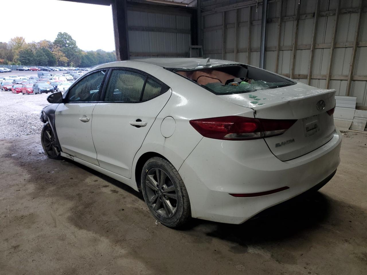 2017 Hyundai Elantra Se - Фото 2