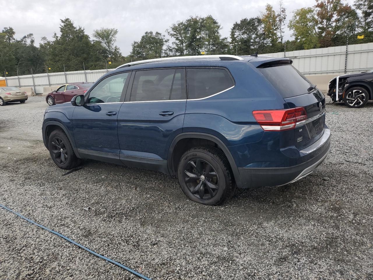 2018 Volkswagen Atlas Se - Фото 2